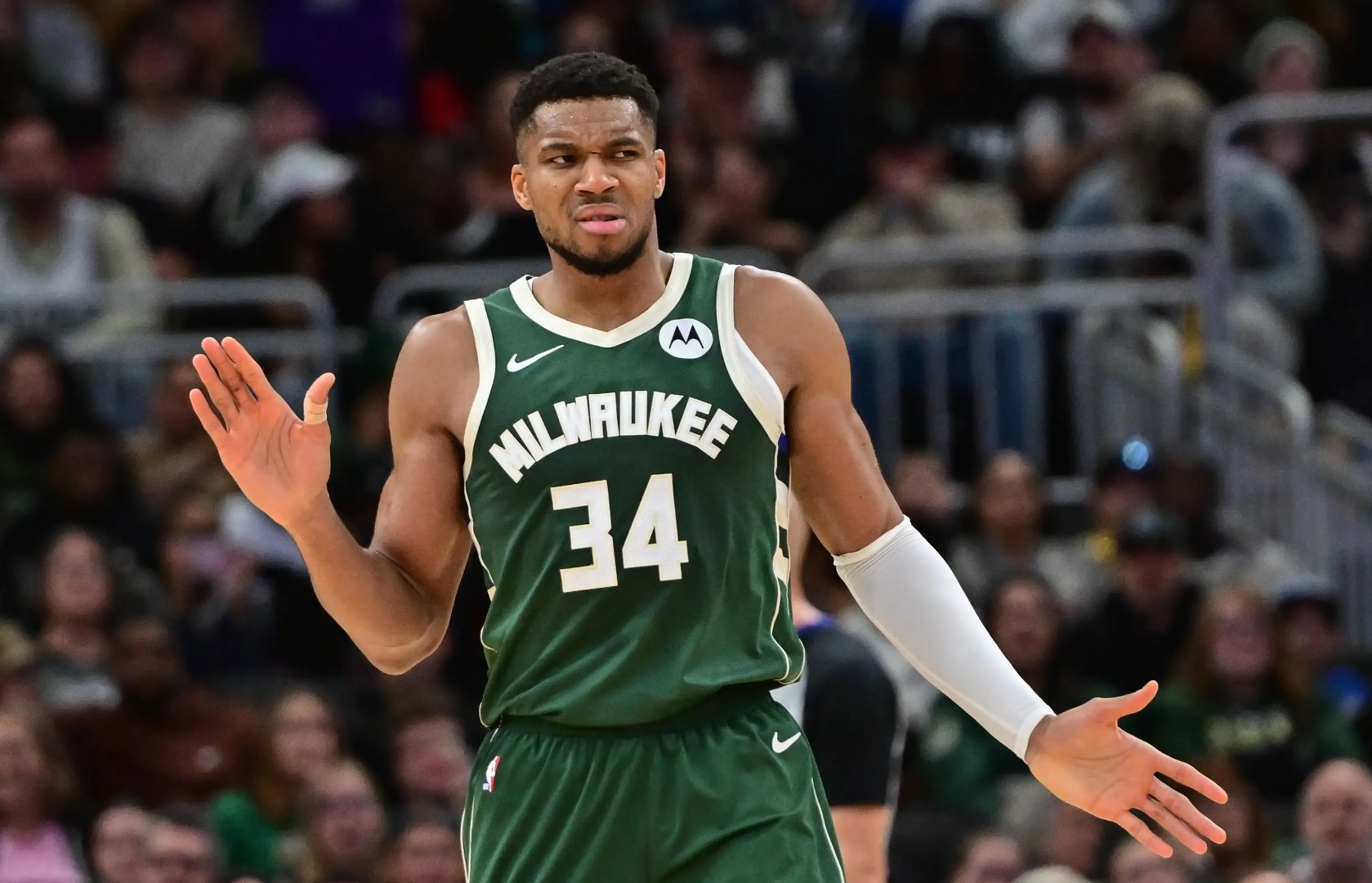 开云体育app中国-字母哥意外战胜西班牙队,领先优势明显引爆全场!气势如虹延续-开云体育app中国