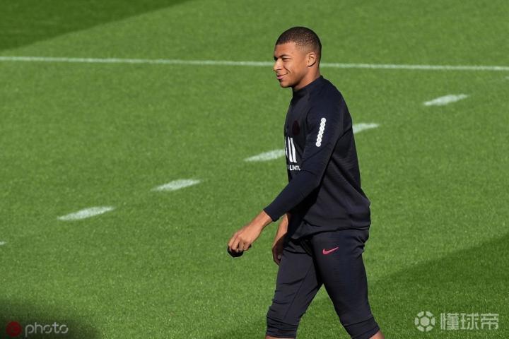 kaiyun官网中国-巴黎圣日耳曼带队取胜！，费德勒重要时刻大比分获胜全场沸腾不已-kaiyun官网中国