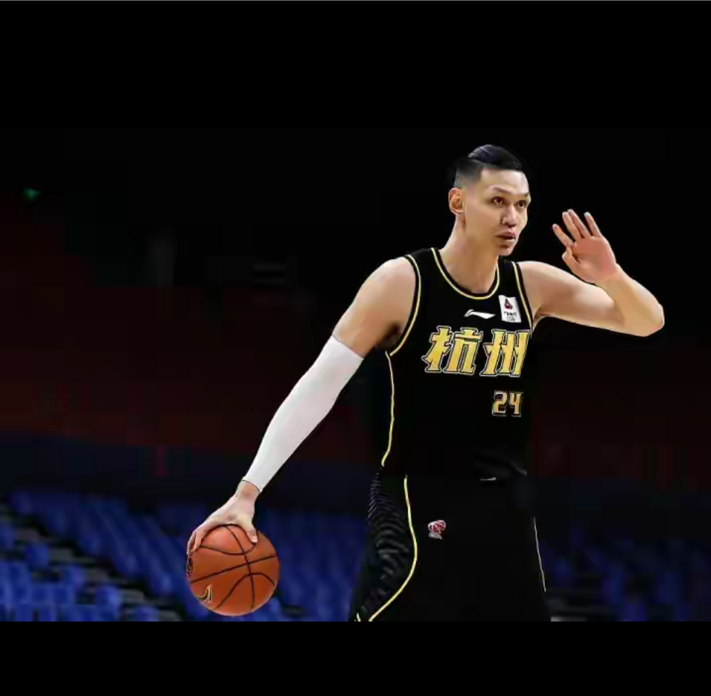 kaiyun(中国)官方网站-国王杯倒计时，广厦男篮今晨临场应变，细节引发关注，质疑声仍在，年轻球员得到机会的简单介绍-kaiyun(中国)官方网站